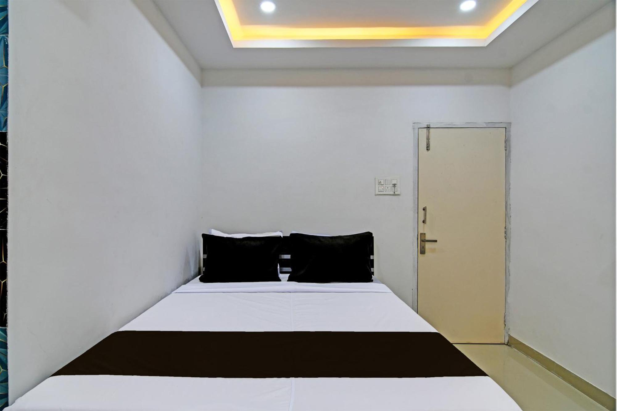 Hotel O Top 22 Calcutta Extérieur photo