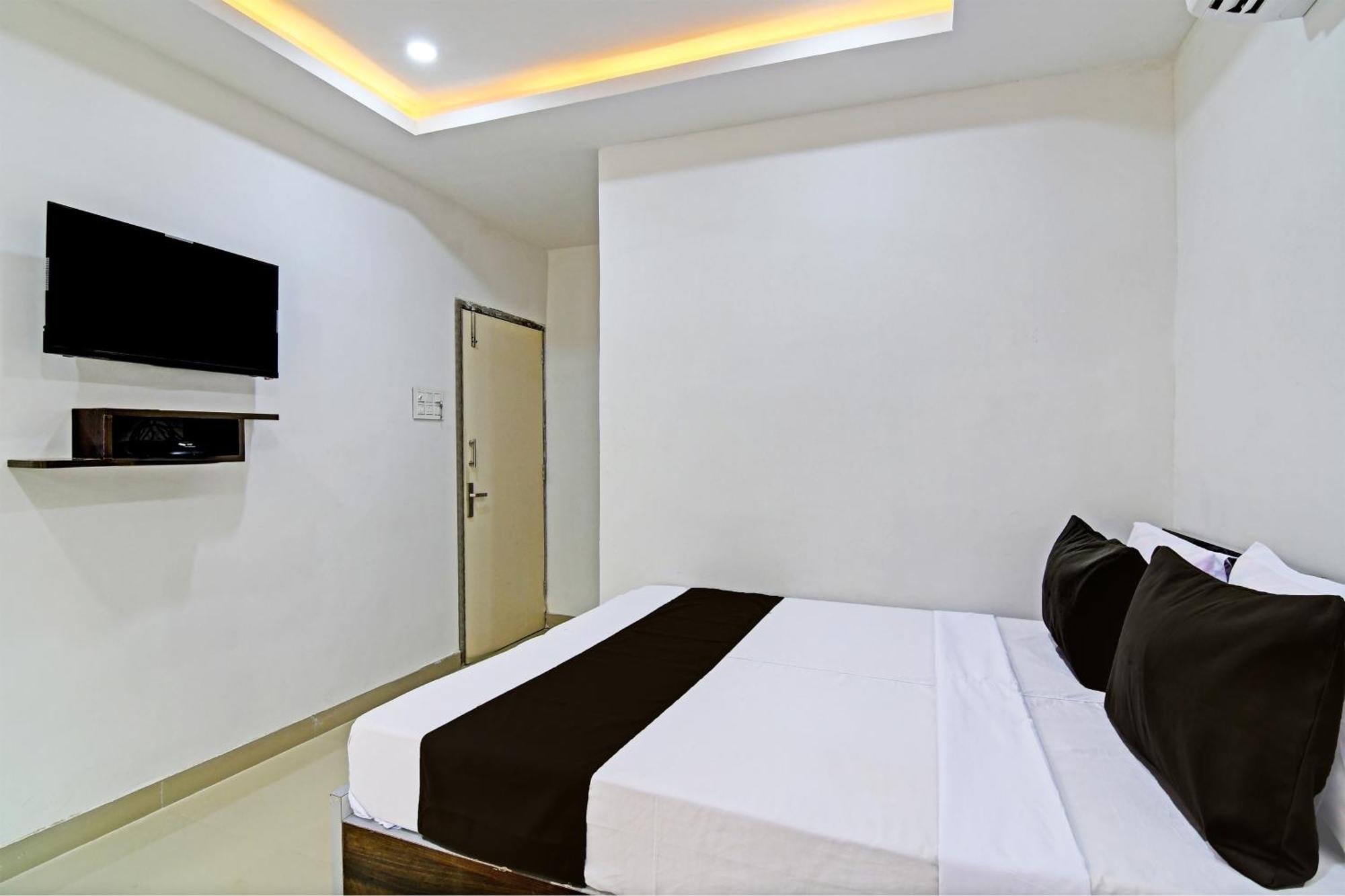 Hotel O Top 22 Calcutta Extérieur photo